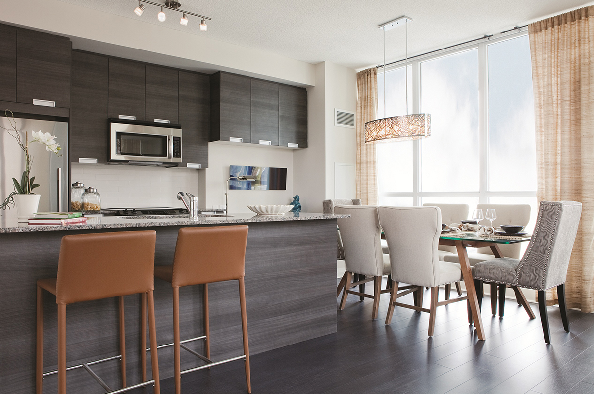 crystal condos pinnacle uptown Crystal Condos Pinnacle Uptown &#8211; Fall 2014 Crystal Condos at Pinnacle Uptown 2B Kitchen Dining