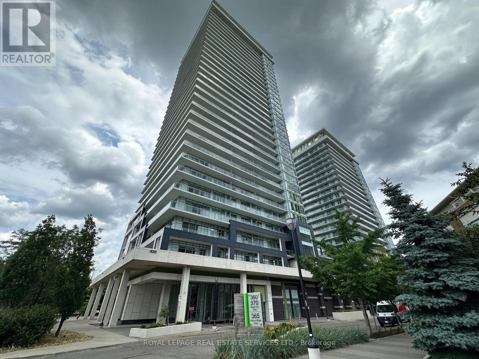 602 - 360 SQUARE ONE DRIVE square one condos for sale Square One Condos For Sale 27122519 LargePhoto 1